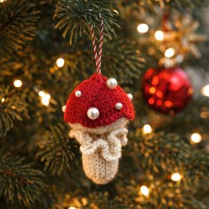 Ozoknits adīšanas apraksts Ziemassvētku rotājums Mušmirīte