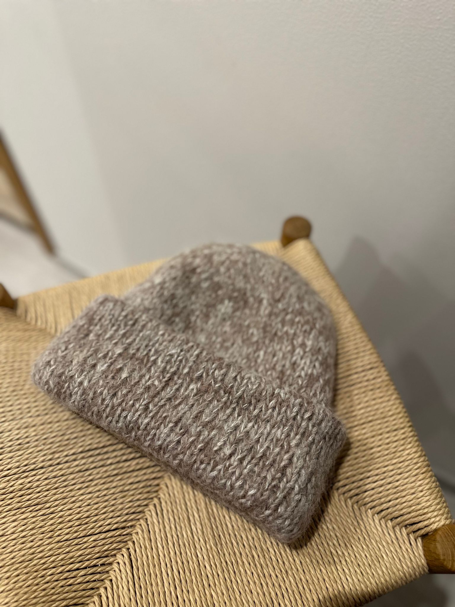 Bīnijs Eira adīšanas apraksts by Ozoknits Linda